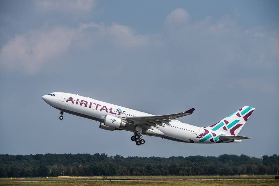 Air Italy: disponibilità ad aprire trattativa per contratto di lavoro aziendale