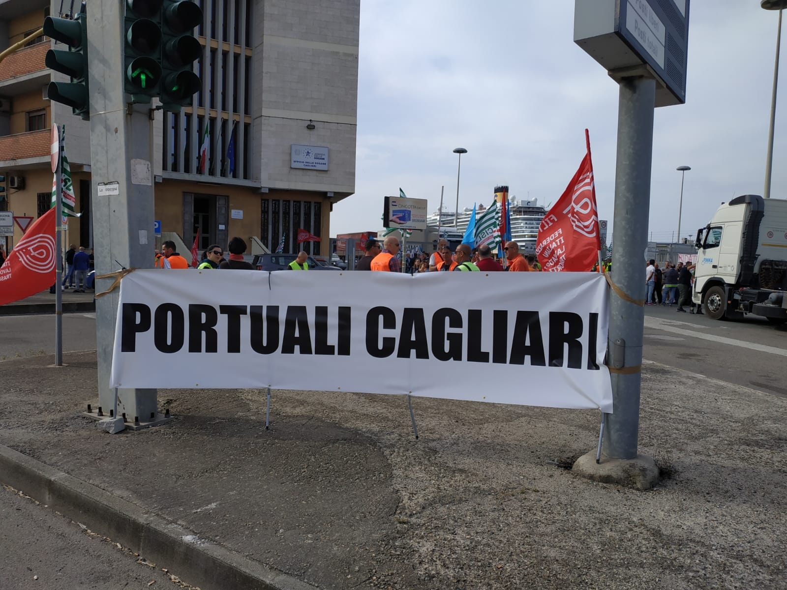 Porto di Cagliari, Tarlazzi: trovare subito soluzione