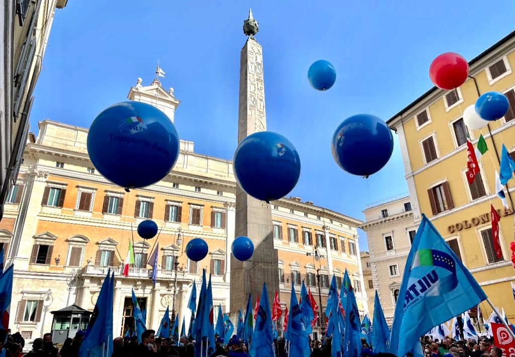 Assunzioni ITA: Uiltrasporti, si rispettino diritti sociali e di genere