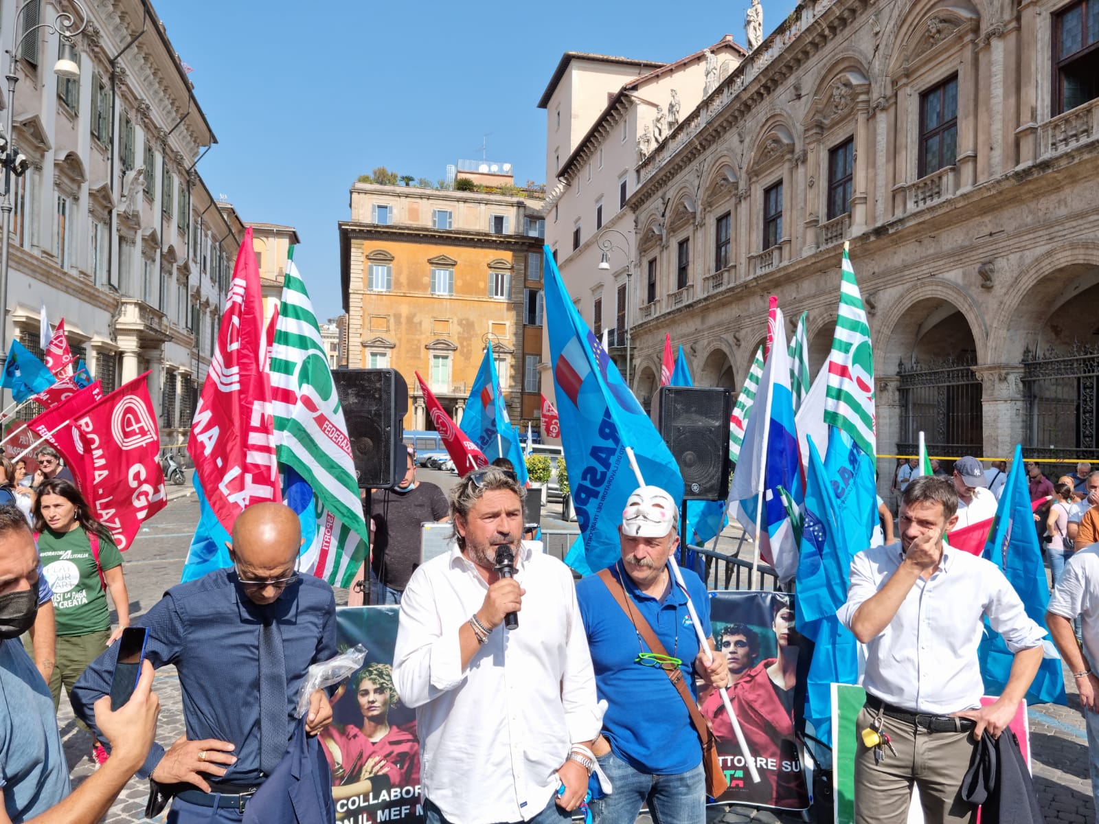 Il Segretario Nazionale, Ivan Viglietti, parla alle lavoratrici ed ai lavoratori per fare il punto sulla vertenza Alitalia [VIDEO]