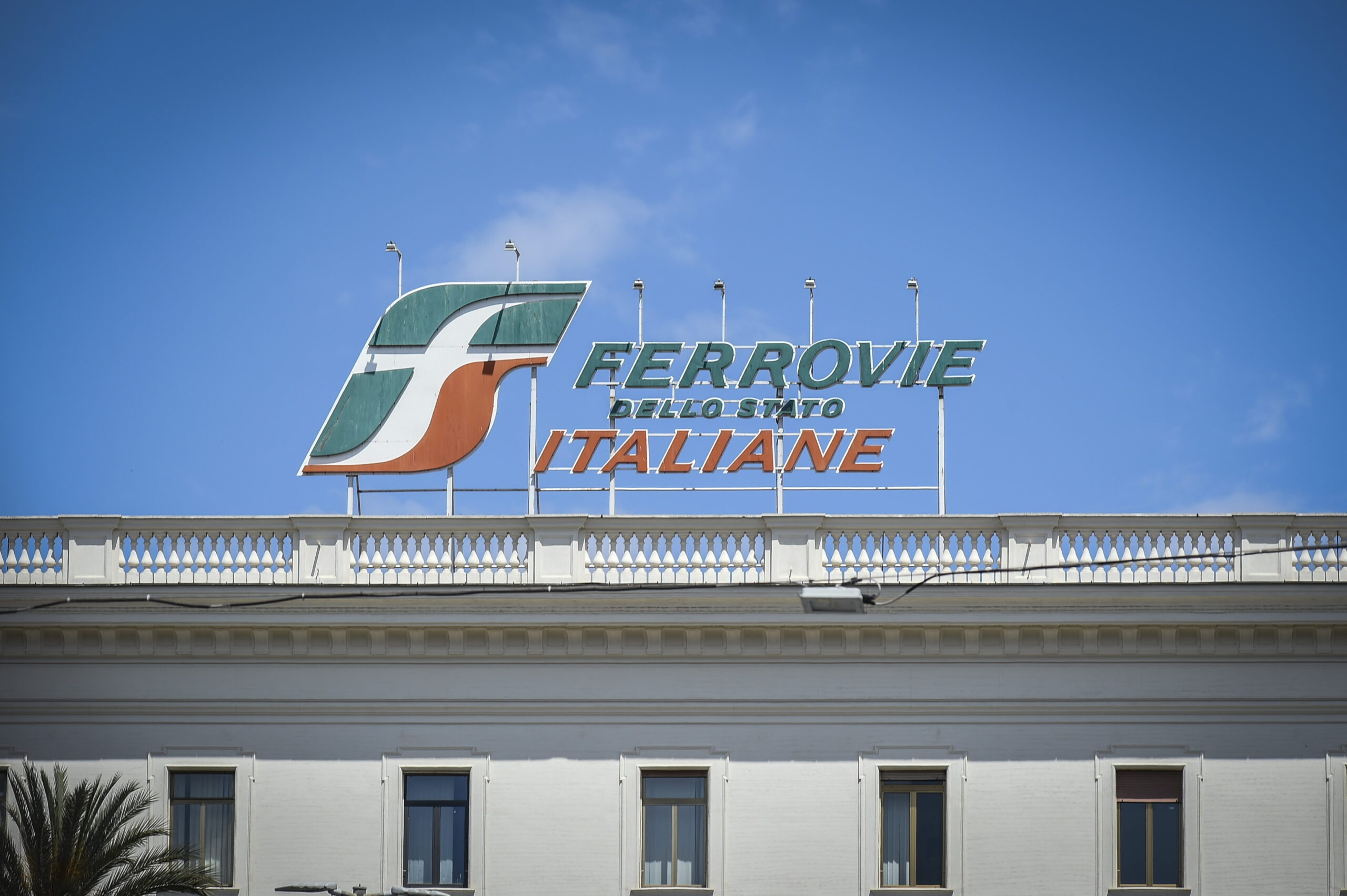 🔵 Gruppo FSI; definizione dei testi contrattuali e ripresa del negoziato nelle aziende.