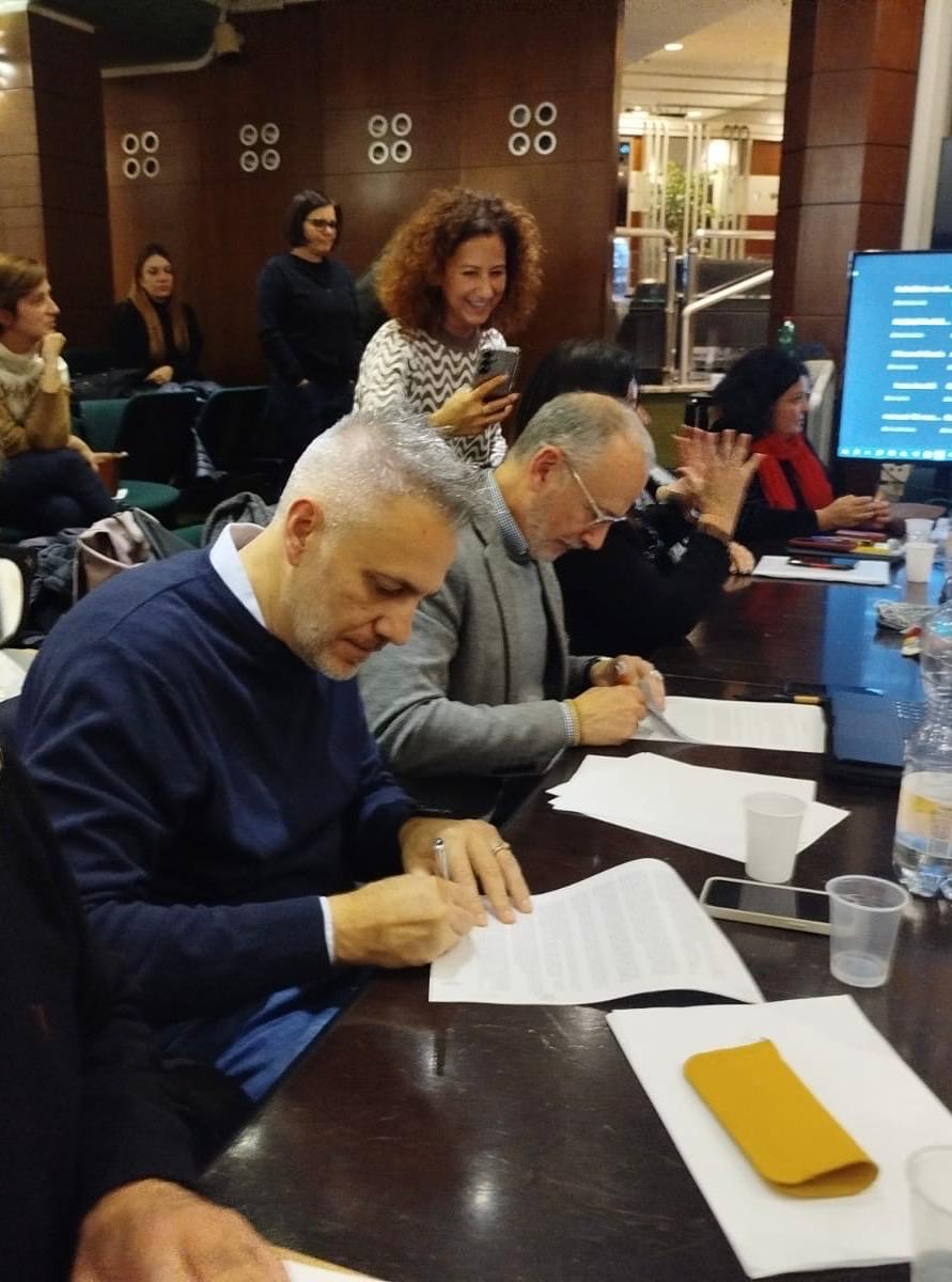 Sindacati, siglata ipotesi rinnovo ccnl autonoleggio. Aumento medio 238 euro