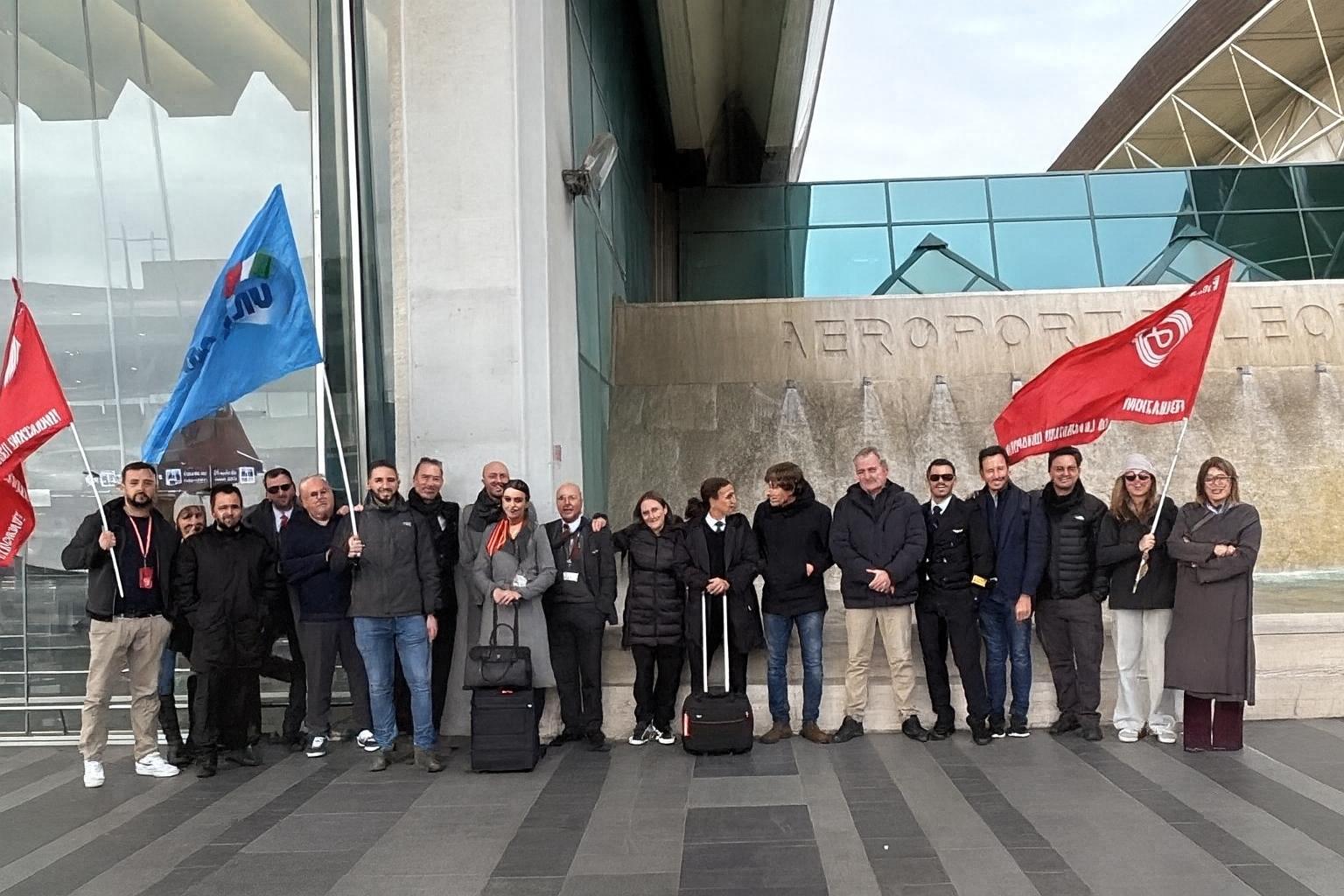 Sciopero EasyJet: grande adesione lavoratori. Atti concreti e tempi certi per rinnovo del contratto